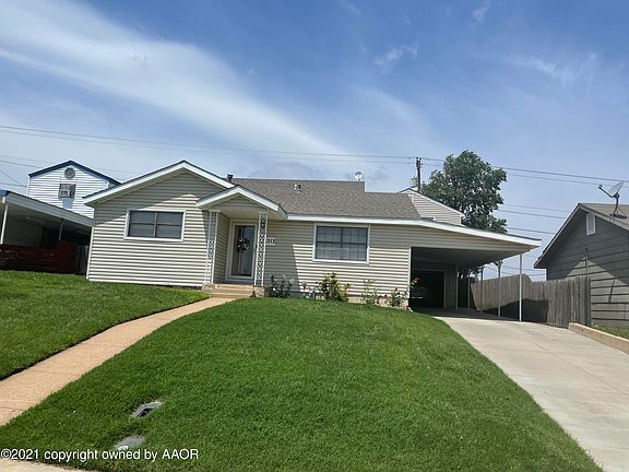 3rd image of 1313 Cooley Dr