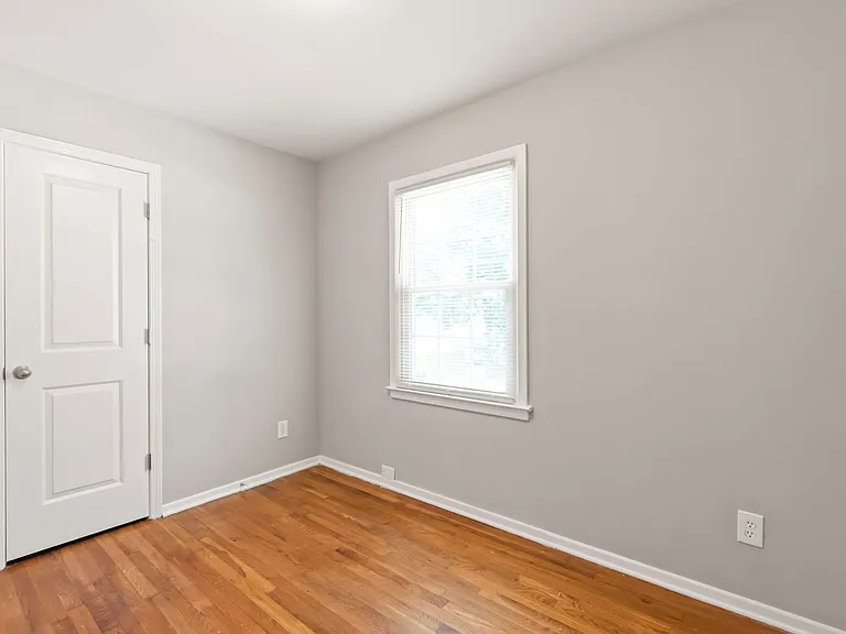 5054 Curtiswood Dr — Photo 22