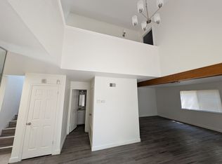 2722 Hoffman Woods Ln, Carmichael, CA 95608