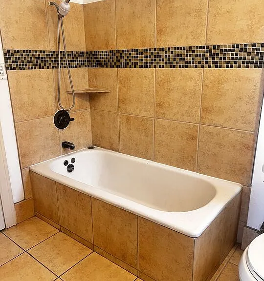 153 N Irving Blvd — Photo 14