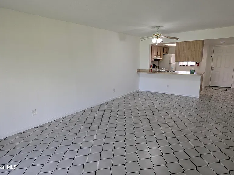 1606 University Ln #1403 — Photo 11