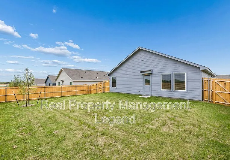 216 Asterwood Ln — Photo 26