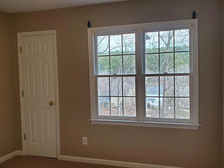 217 Riverwalk Cir — Photo 8