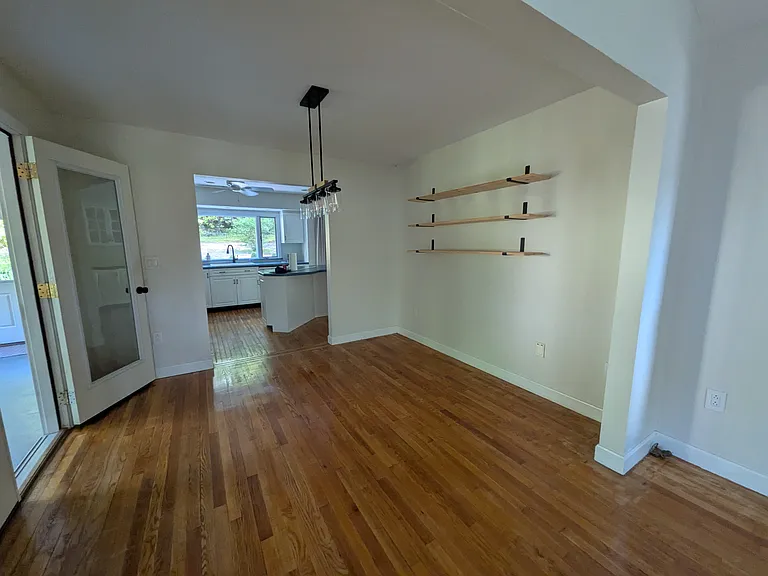 43 Pinelock Dr — Photo 9