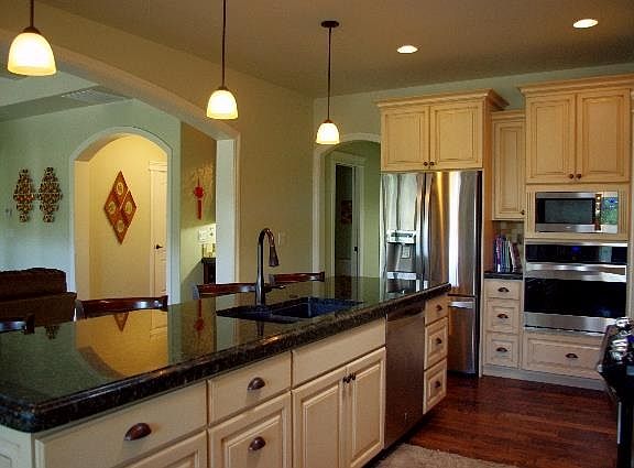 4th image of 650 Canyon Park Ave