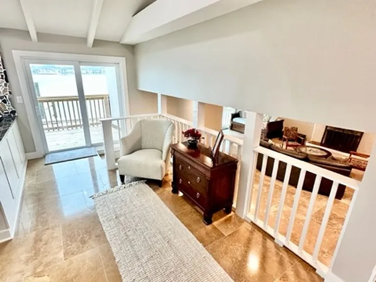 910 Santa Rosa Blvd — Photo 26