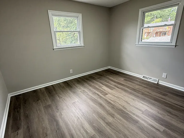 2629 Paula Dr — Photo 13