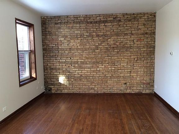 5th image of 3700 N Sheffield Ave APT 1
