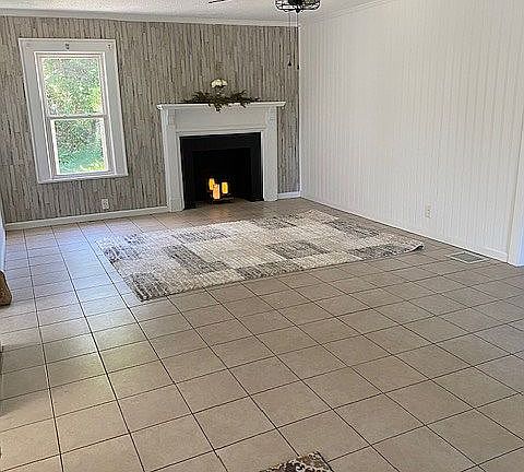 4th image of 230 Stowe Ave