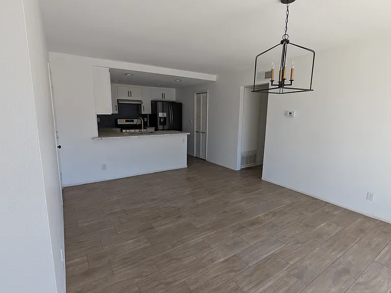 1260 Bobwhite Ct — Photo 14