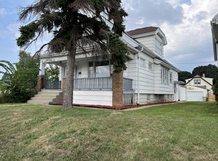 3308 S 16th St, Milwaukee, WI 53215