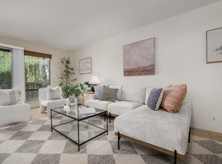 2492 Larkspur Ln APT 200, Sacramento, CA 95825