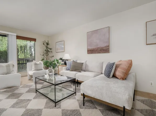 2492 Larkspur Ln APT 200, Sacramento, CA 95825