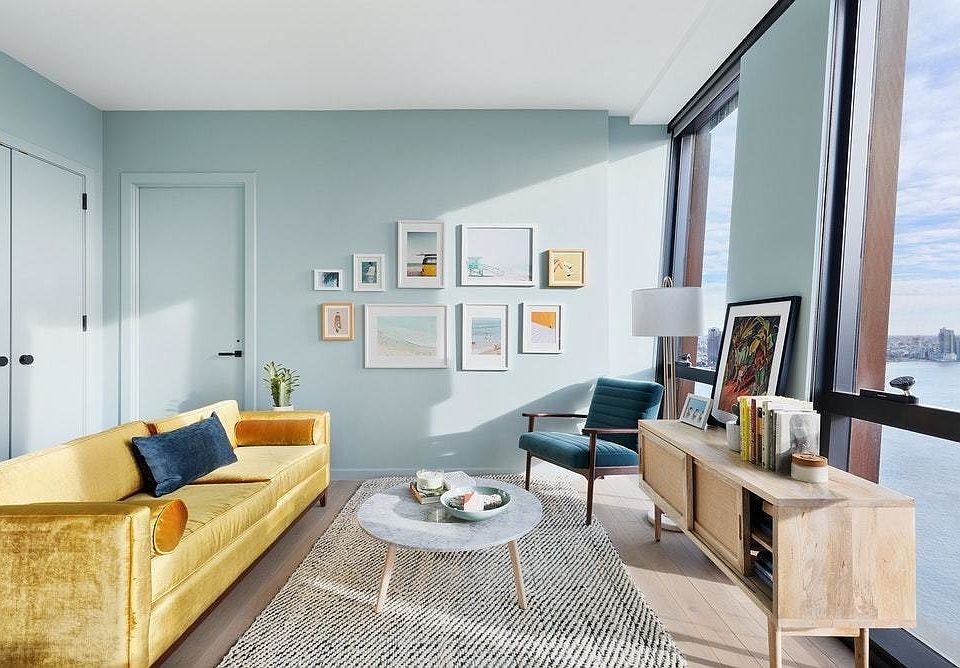 1st image of 626 1st Ave APT W41l