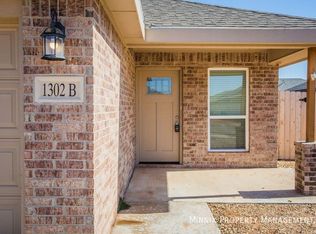 1302 N Dover Ave #B, Lubbock, TX 79416
