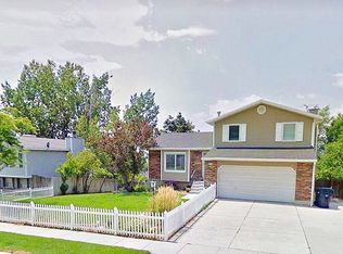 10276 S Locksley Rd, Sandy, UT 84092