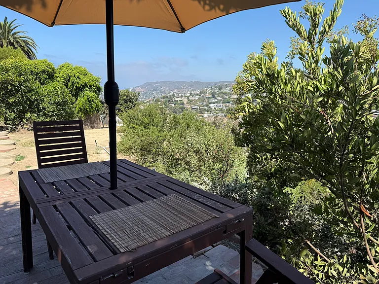 Summit Dr — Photo 11