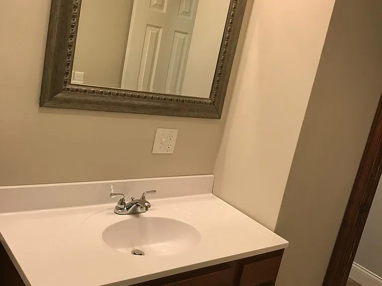 2251 Dartmouth Ave — Photo 9