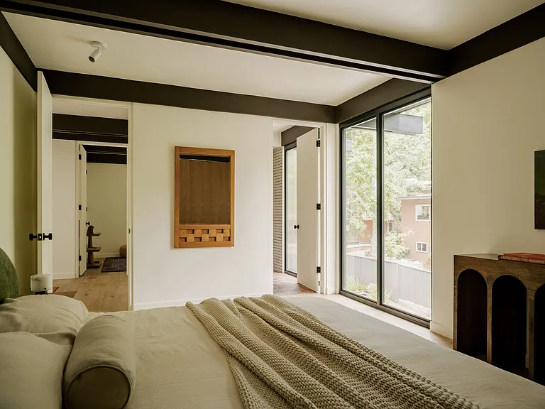 5649 Valley Oak Dr — Photo 22