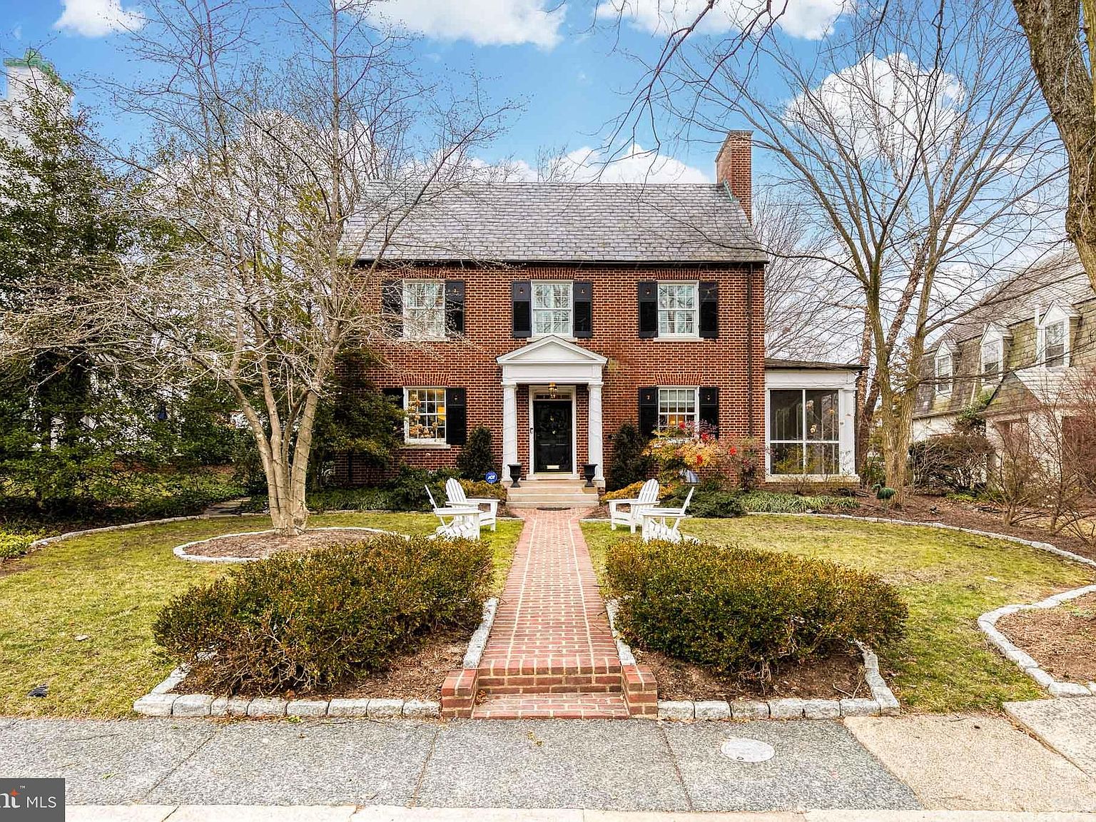 2455 Dunstan Rd 204 Saint Dunstans Rd, Baltimore, MD 21212 | Zillow