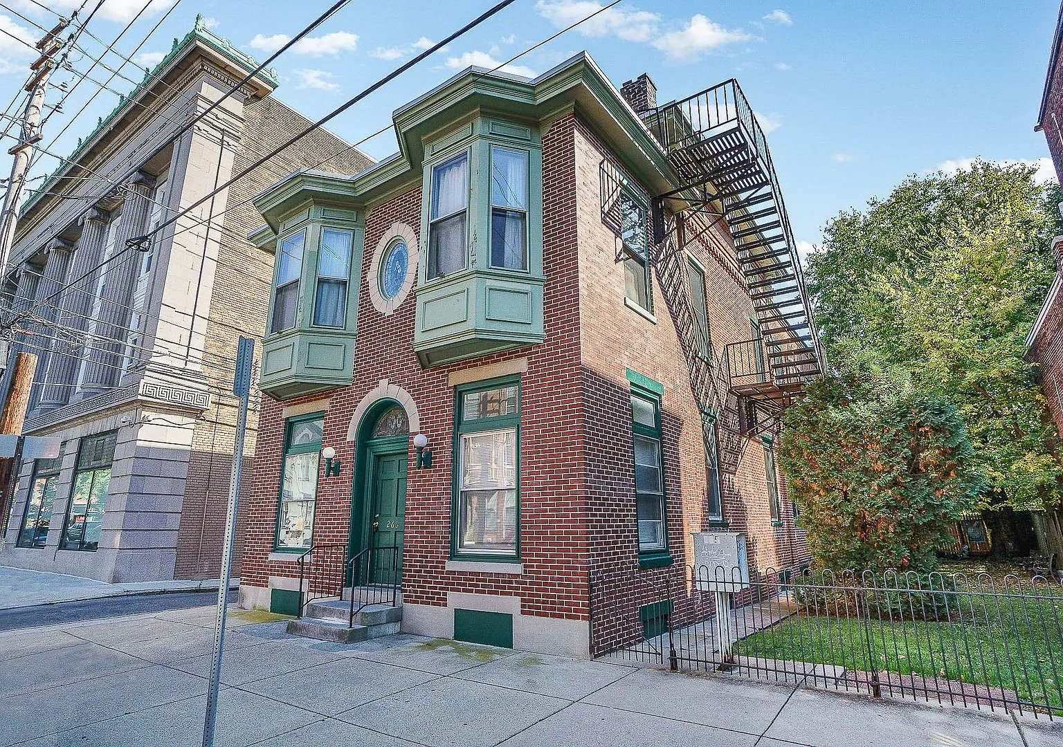265 Boas Street — Photo 1