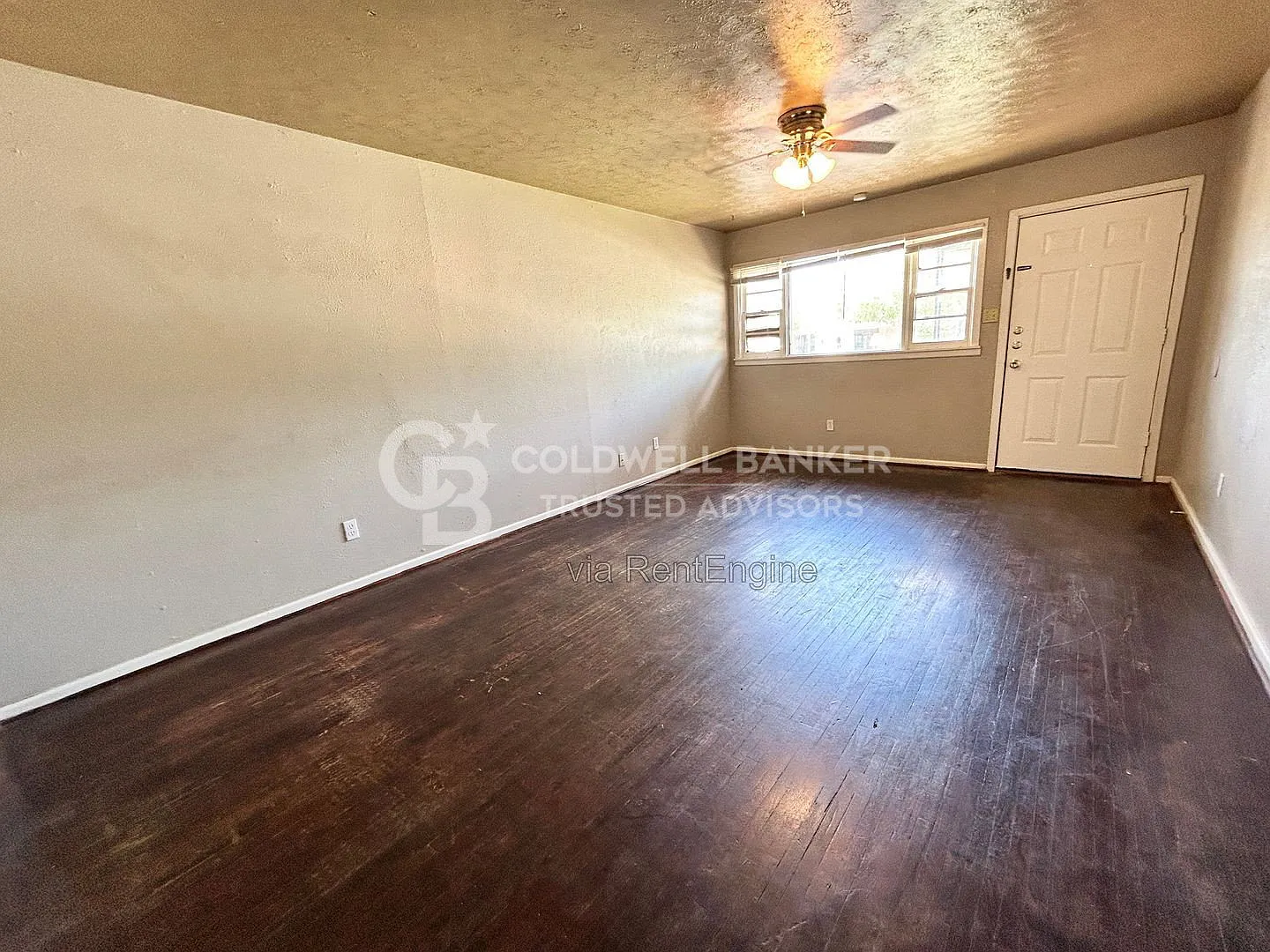 2 bed, 1.0 bath, 996 sqft, $675 — Photo 3