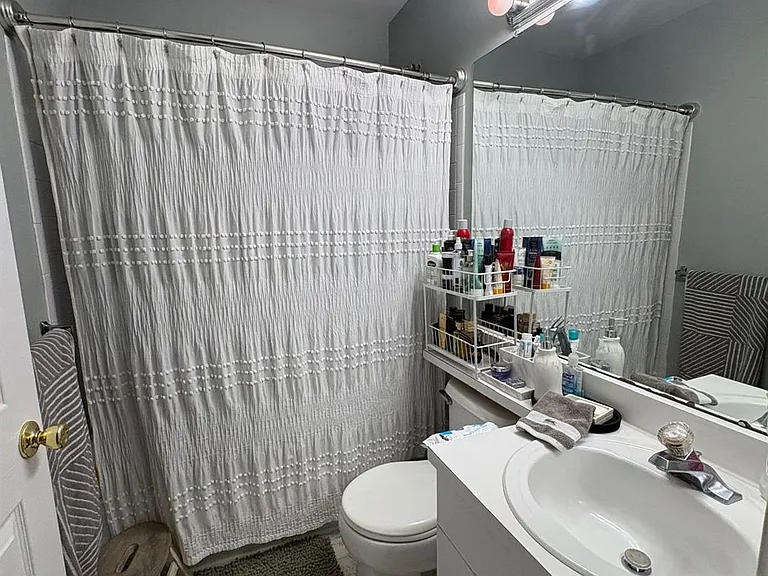 2210 Timber Ridge Ct #2210 — Photo 16