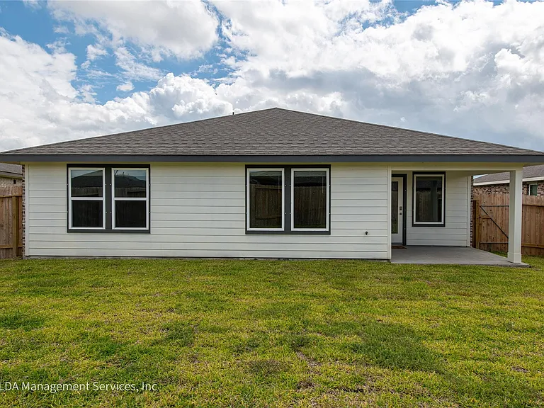 8038 Brahman Ln — Photo 23