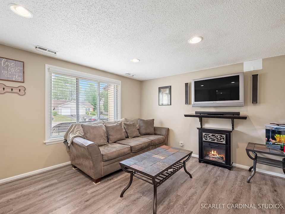 1096 Pheasant Run Ln, Aurora, IL 60504 Zillow