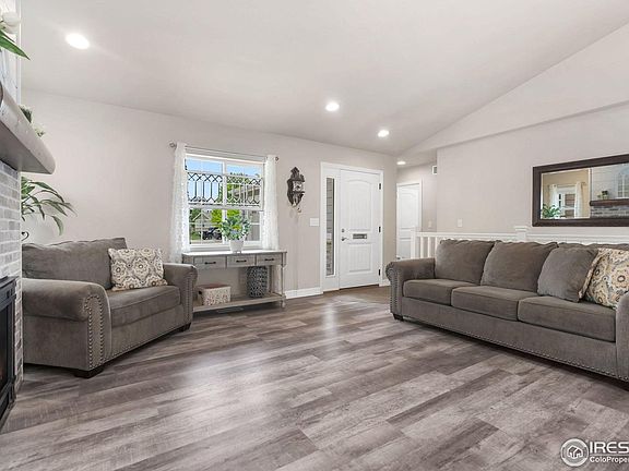 3rd image of 3401 Oberon Dr