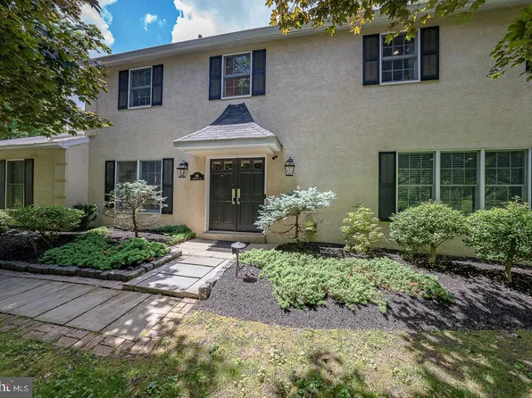 466 Wyldhaven Rd, Bryn Mawr, PA 19010