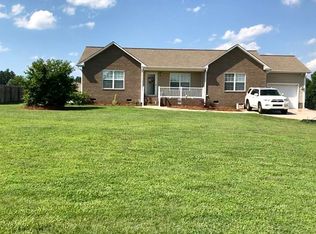 207 Hill Ln, Lexington, NC 27295