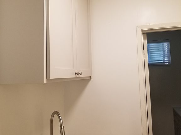 5th image of 9622 Alwood Ave APT 2A