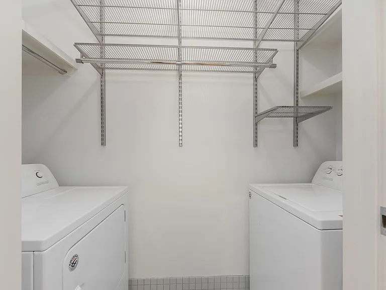 4001 Bowser Ave #B — Photo 18