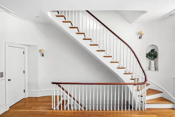 Rented by Corcoran | media 9