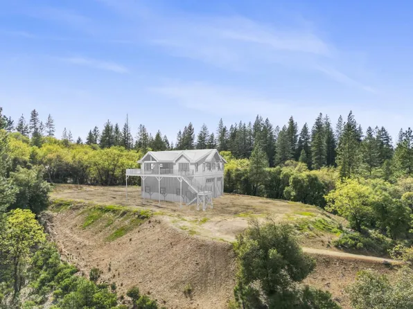 18580 You Bet Rd, Grass Valley, CA 95945