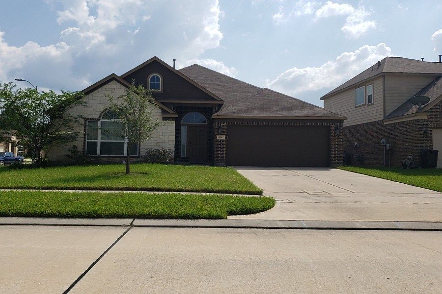 1st image of 6842 Oaken Gate Way