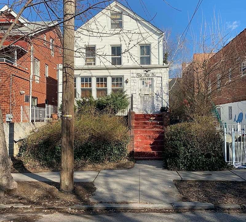 2nd image of 5051 67th St