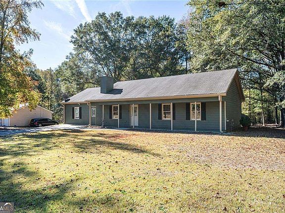 4th image of 70 Countryside Ln