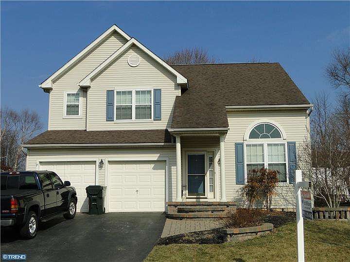 1st image of 48 Forsythia Ln