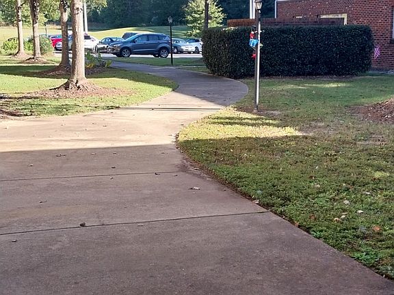 5th image of 84 Hanor Ln #A6081d52c