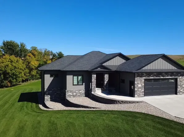 1785 Prairie Ridge Way, Ponca, NE 68770
