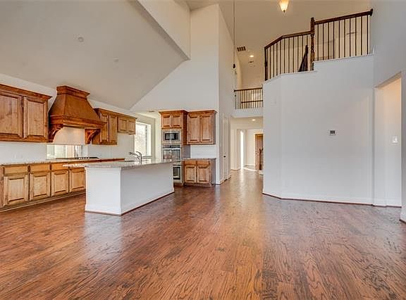 3rd image of 4025 Alpine Rose Ct