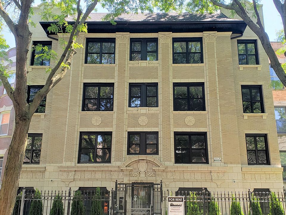 Building Photo 4