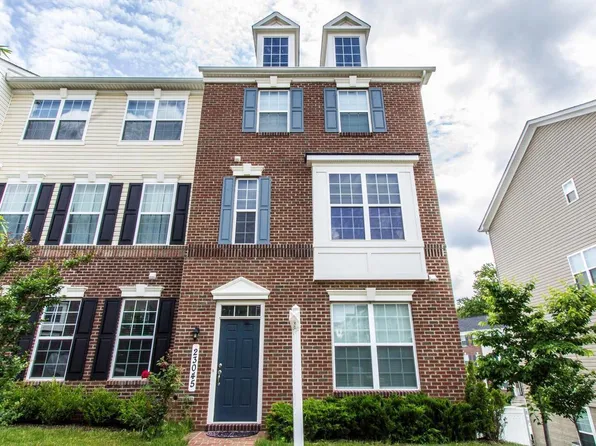 23045 Sweetspire Dr, Clarksburg, MD 20871