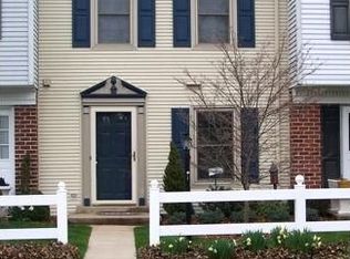 2008 Carlton Dr, Lebanon, PA 17042