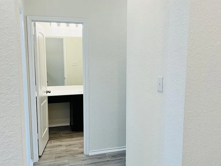 6229 Mantalcino Dr — Photo 10
