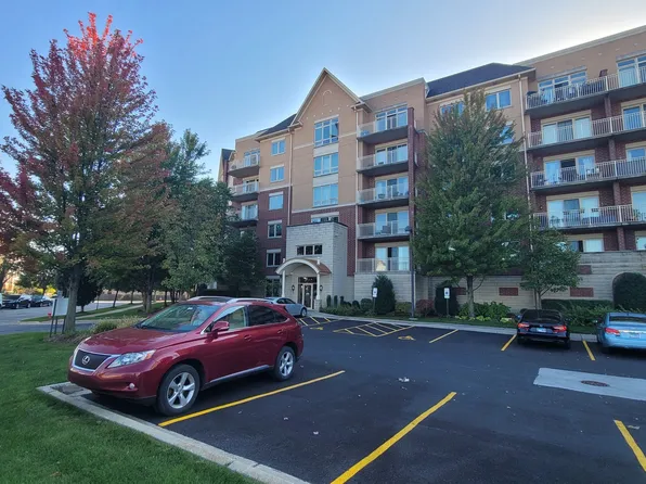 8300 Concord Dr Unit 514, Morton Grove, IL 60053