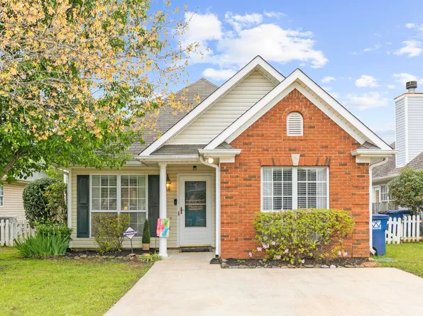 1043 Wyndham Ln, Helena, AL 35080