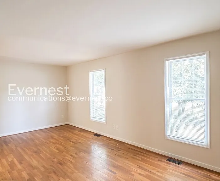 5633 Obisque Dr — Photo 8